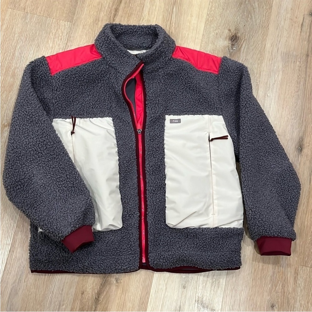 Figs Sherpa jacket grey cream pink